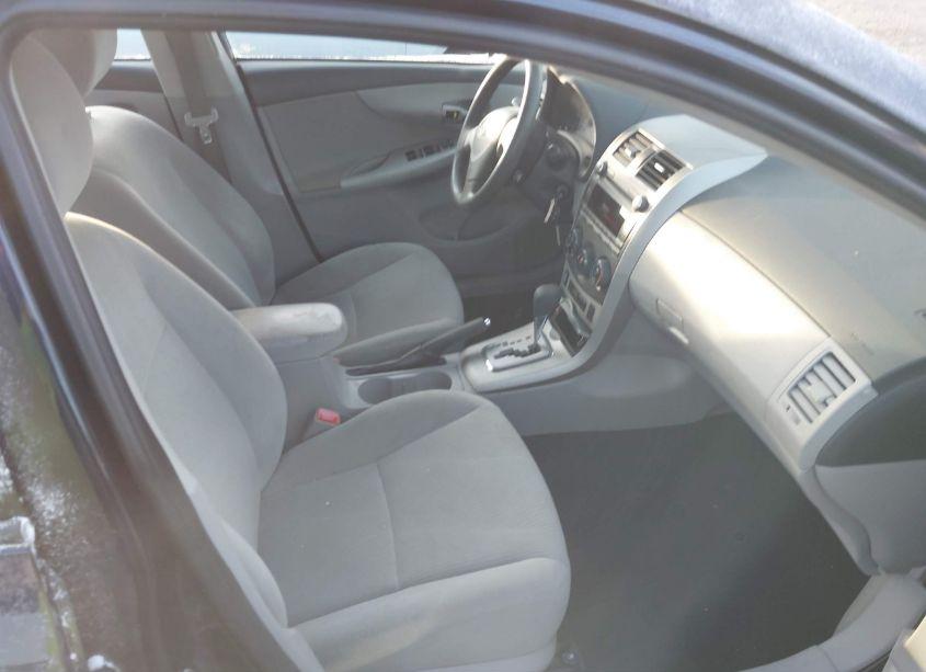 Photo 5 of 2011 Toyota Corolla LE (VIN 2T1BU4EE7BC722048)