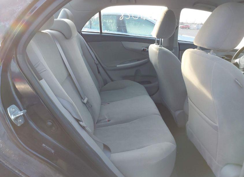 Photo 8 of 2011 Toyota Corolla LE (VIN 2T1BU4EE7BC722048)