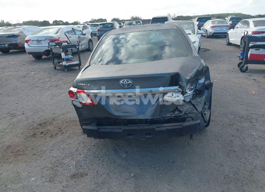 Photo 17 of 2011 Toyota Corolla LE (VIN 2T1BU4EE7BC727847)