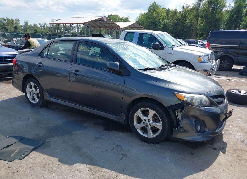 2011 Toyota Corolla S (VIN 2T1BU4EE7BC746060) main photo