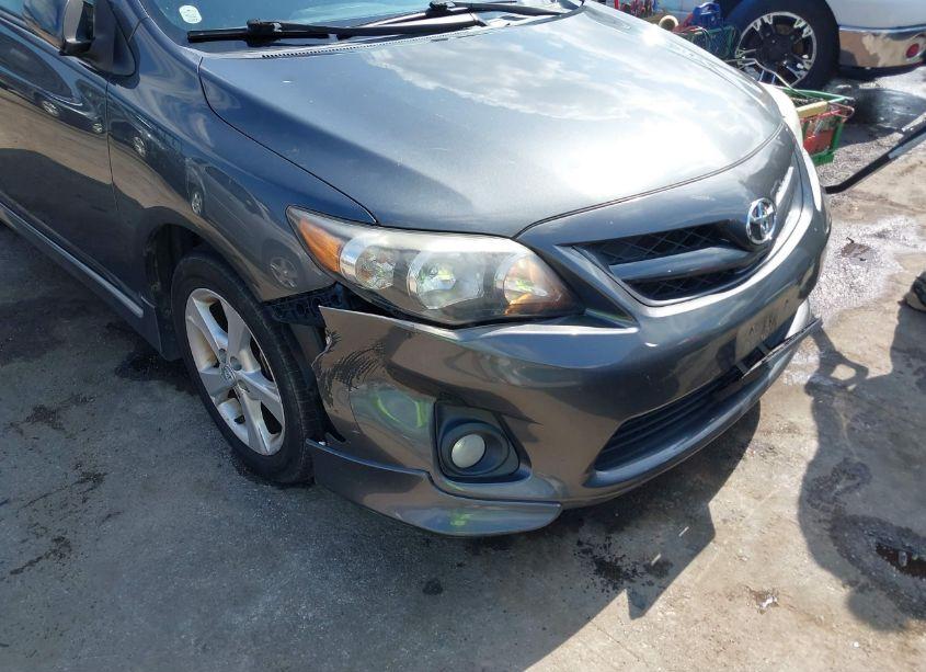 Photo 6 of 2011 Toyota Corolla S (VIN 2T1BU4EE7BC746060)