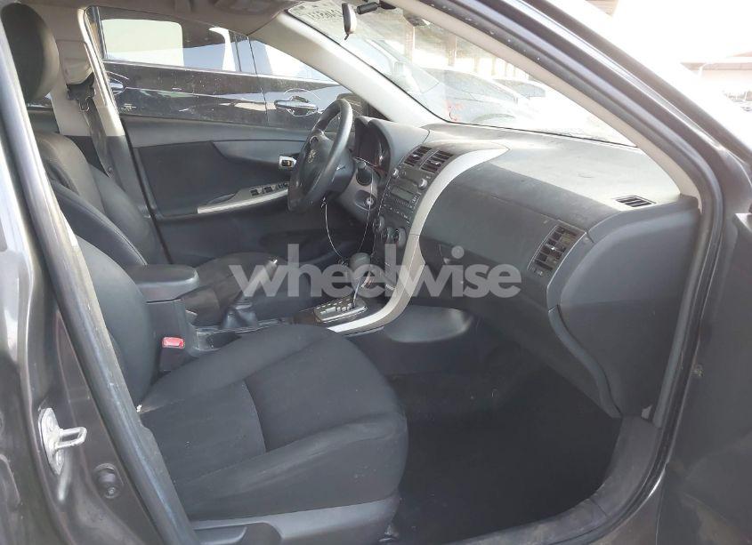 Photo 5 of 2011 Toyota Corolla S (VIN 2T1BU4EE7BC748133)