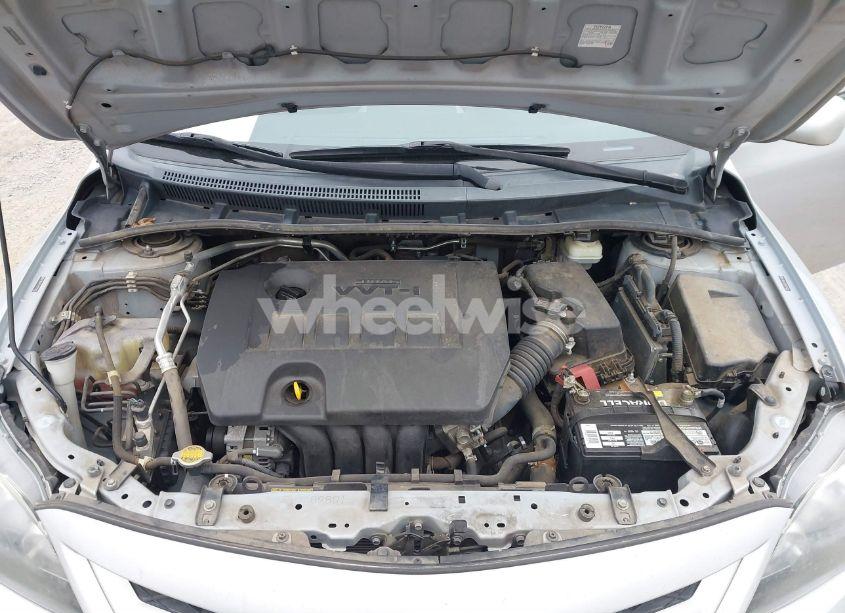 Photo 10 of 2011 Toyota Corolla S (VIN 2T1BU4EE7BC751825)