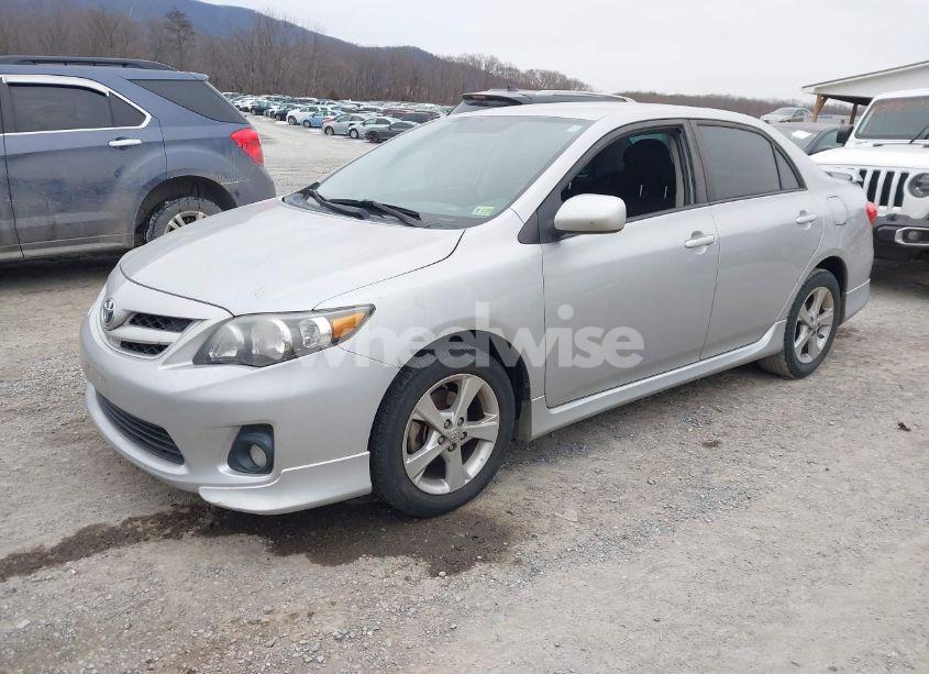 Photo 2 of 2011 Toyota Corolla S (VIN 2T1BU4EE7BC751825)