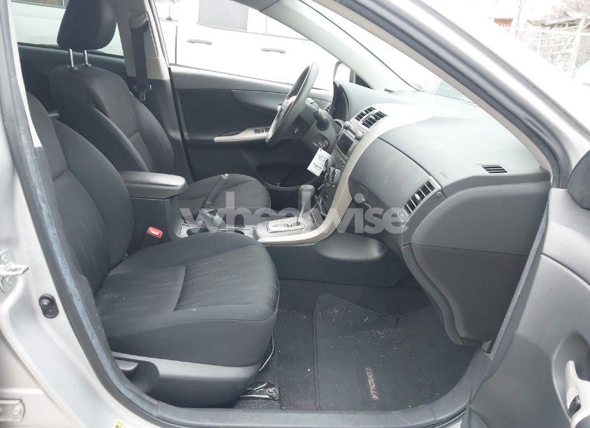 Photo 5 of 2011 Toyota Corolla S (VIN 2T1BU4EE7BC751825)