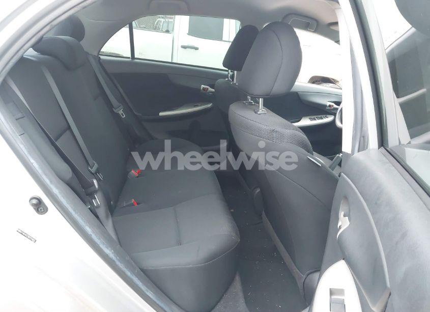 Photo 8 of 2011 Toyota Corolla S (VIN 2T1BU4EE7BC751825)