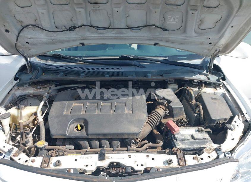 Photo 10 of 2012 Toyota Corolla LE (VIN 2T1BU4EE7CC758551)