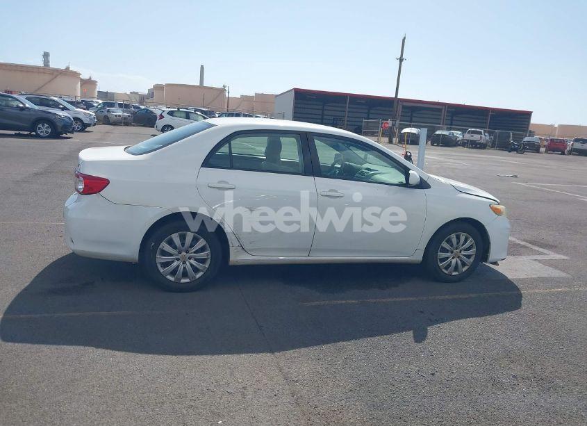 Photo 13 of 2012 Toyota Corolla LE (VIN 2T1BU4EE7CC758551)