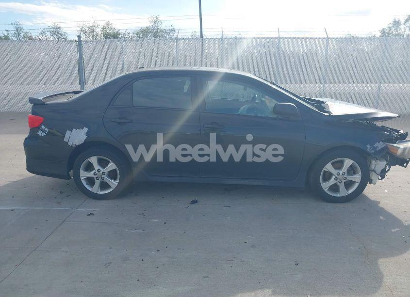 Photo 13 of 2012 Toyota Corolla S (VIN 2T1BU4EE7CC771400)