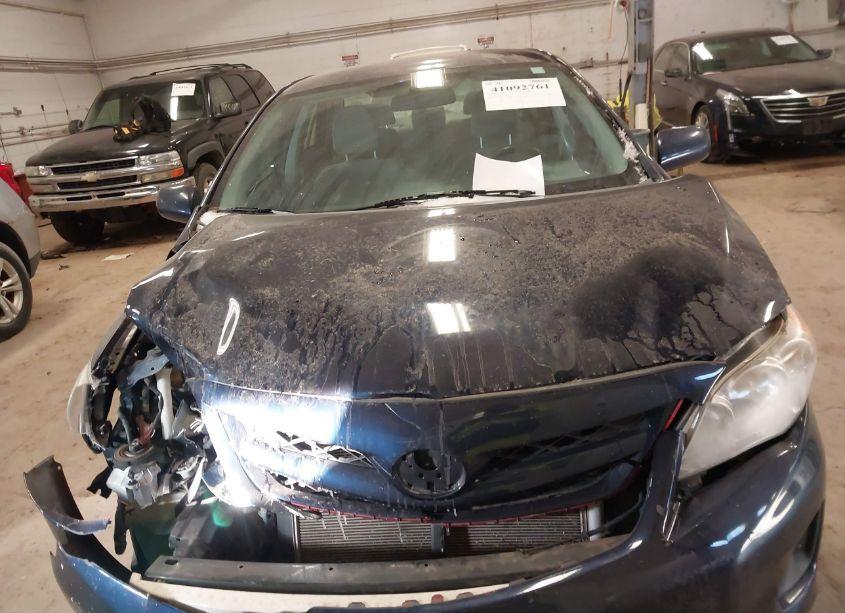 Photo 12 of 2012 Toyota Corolla LE (VIN 2T1BU4EE7CC773888)