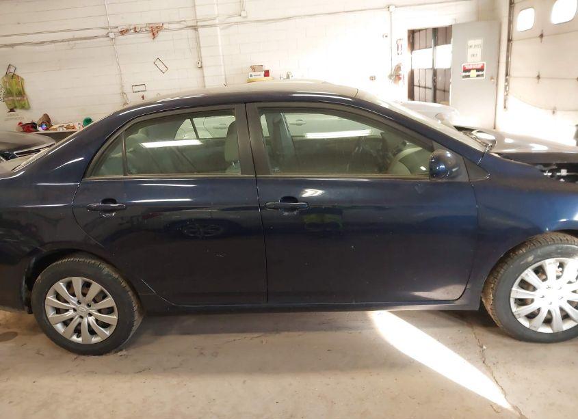 Photo 13 of 2012 Toyota Corolla LE (VIN 2T1BU4EE7CC773888)