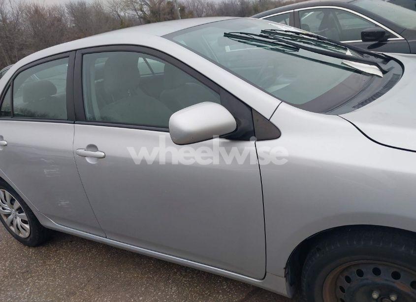 Photo 13 of 2012 Toyota Corolla LE (VIN 2T1BU4EE7CC775270)