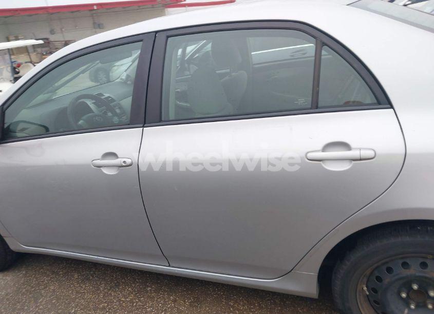 Photo 14 of 2012 Toyota Corolla LE (VIN 2T1BU4EE7CC775270)