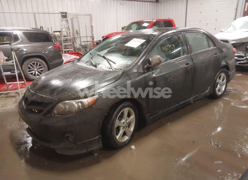 Photo 2 of 2012 Toyota Corolla S (VIN 2T1BU4EE7CC779089)