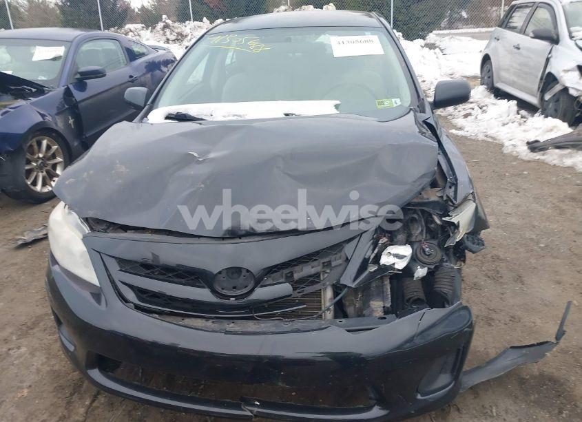 Photo 12 of 2012 Toyota Corolla LE (VIN 2T1BU4EE7CC786690)