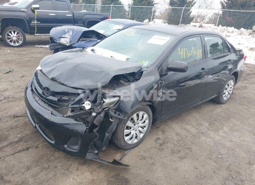 Photo 2 of 2012 Toyota Corolla LE (VIN 2T1BU4EE7CC786690)