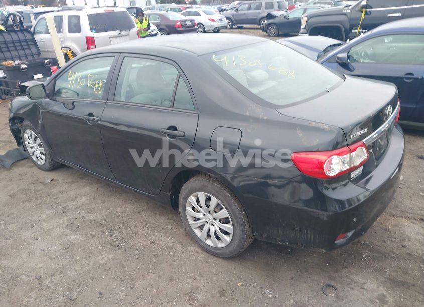 Photo 3 of 2012 Toyota Corolla LE (VIN 2T1BU4EE7CC786690)