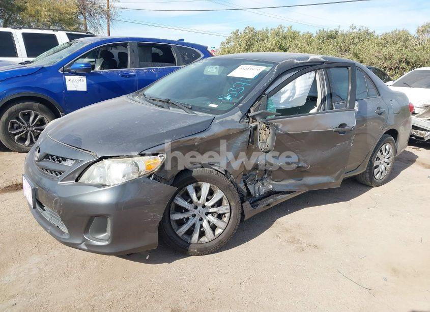 Photo 2 of 2012 Toyota Corolla LE (VIN 2T1BU4EE7CC803715)