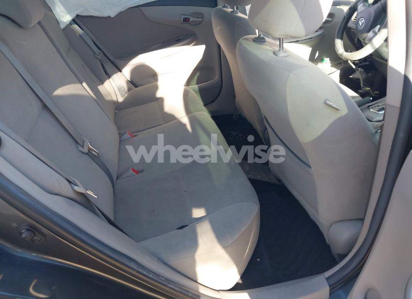 Photo 8 of 2012 Toyota Corolla LE (VIN 2T1BU4EE7CC803715)