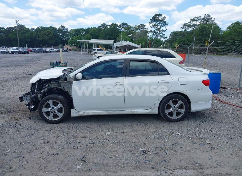 Photo 14 of 2012 Toyota Corolla S (VIN 2T1BU4EE7CC804248)