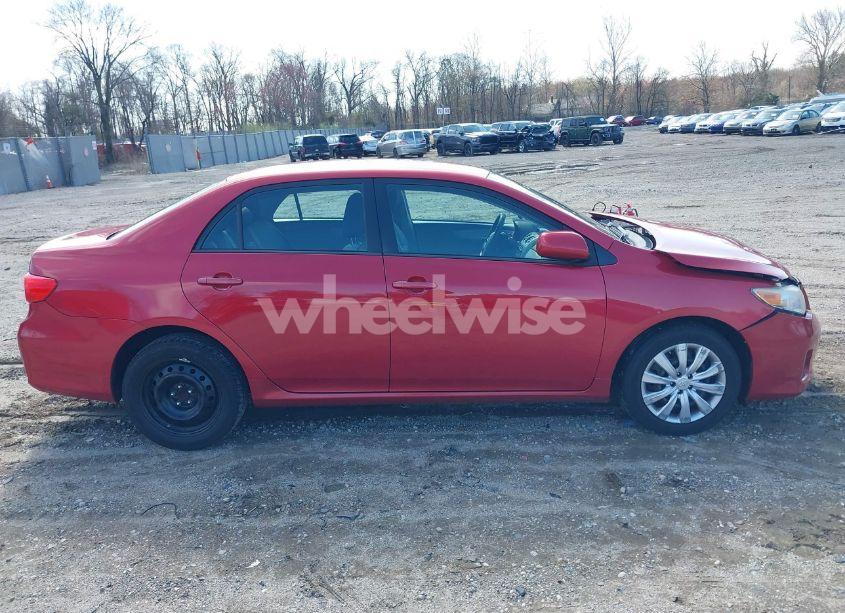 Photo 13 of 2012 Toyota Corolla LE (VIN 2T1BU4EE7CC854437)