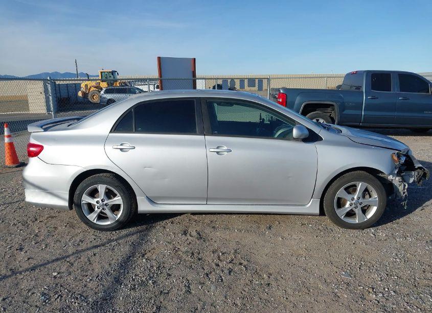 Photo 13 of 2012 Toyota Corolla S (VIN 2T1BU4EE7CC860884)