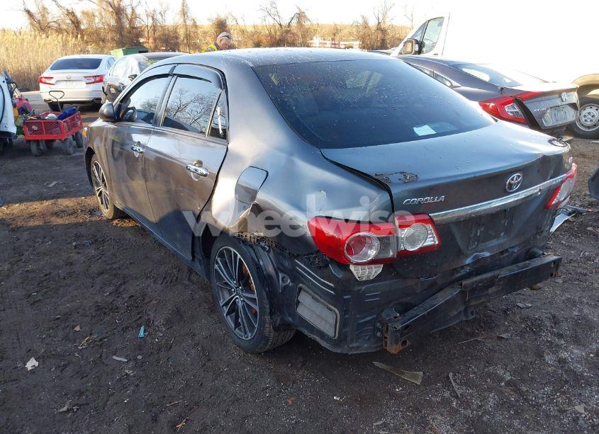 Photo 3 of 2012 Toyota Corolla LE (VIN 2T1BU4EE7CC863509)