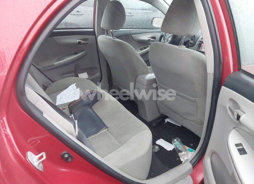 Photo 8 of 2012 Toyota Corolla LE (VIN 2T1BU4EE7CC891942)