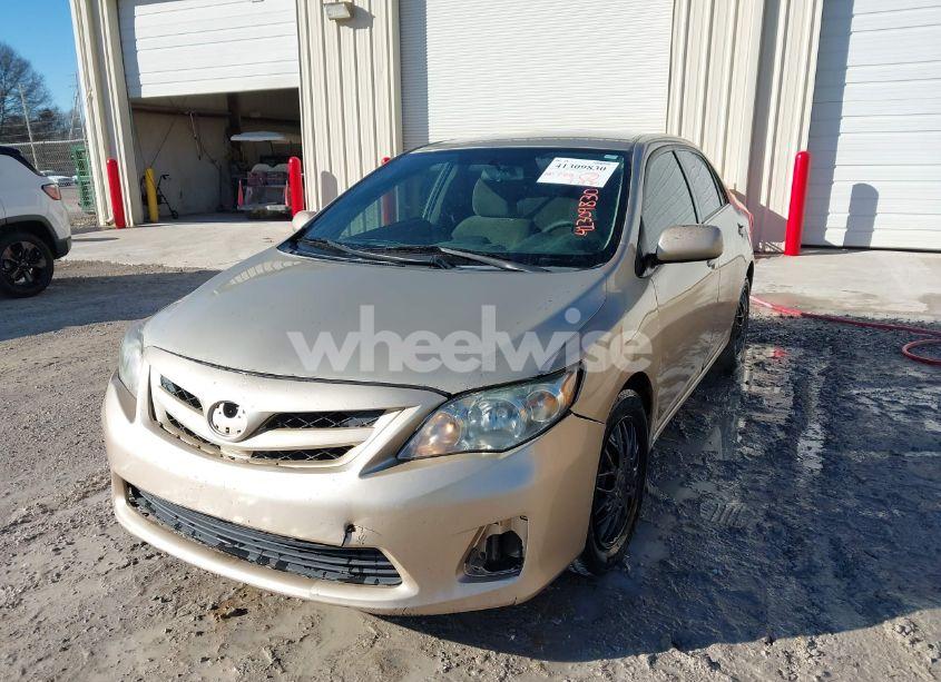 Photo 6 of 2012 Toyota Corolla (VIN 2T1BU4EE7CC897028)
