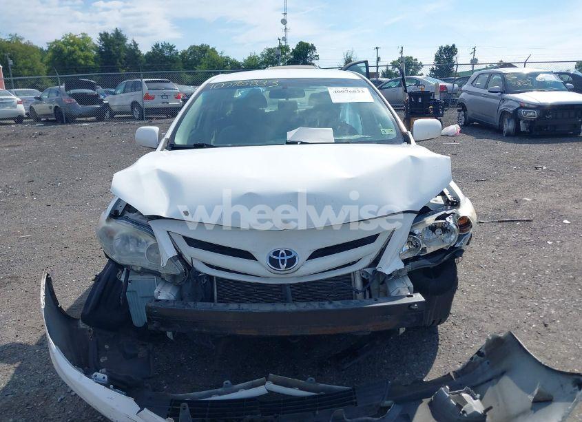 Photo 12 of 2012 Toyota Corolla LE (VIN 2T1BU4EE7CC902227)