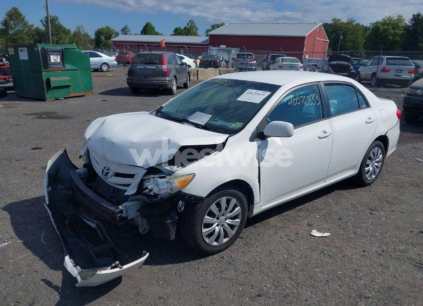 Photo 2 of 2012 Toyota Corolla LE (VIN 2T1BU4EE7CC902227)