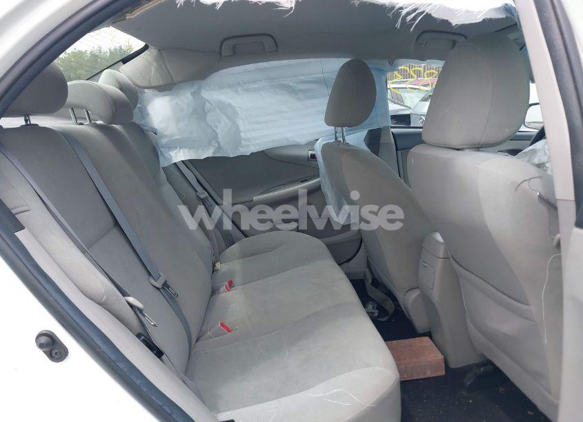 Photo 8 of 2012 Toyota Corolla LE (VIN 2T1BU4EE7CC902227)