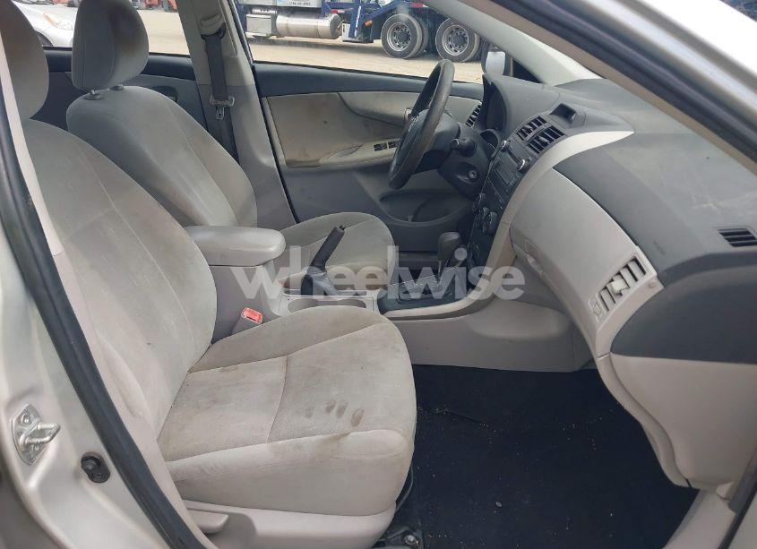 Photo 5 of 2012 Toyota Corolla L (VIN 2T1BU4EE7CC906519)