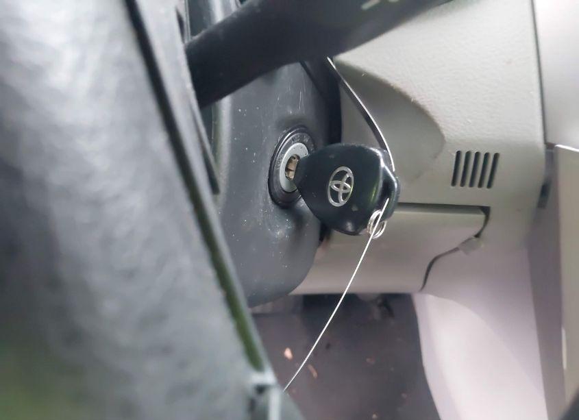 Photo 11 of 2012 Toyota Corolla LE (VIN 2T1BU4EE7CC911641)