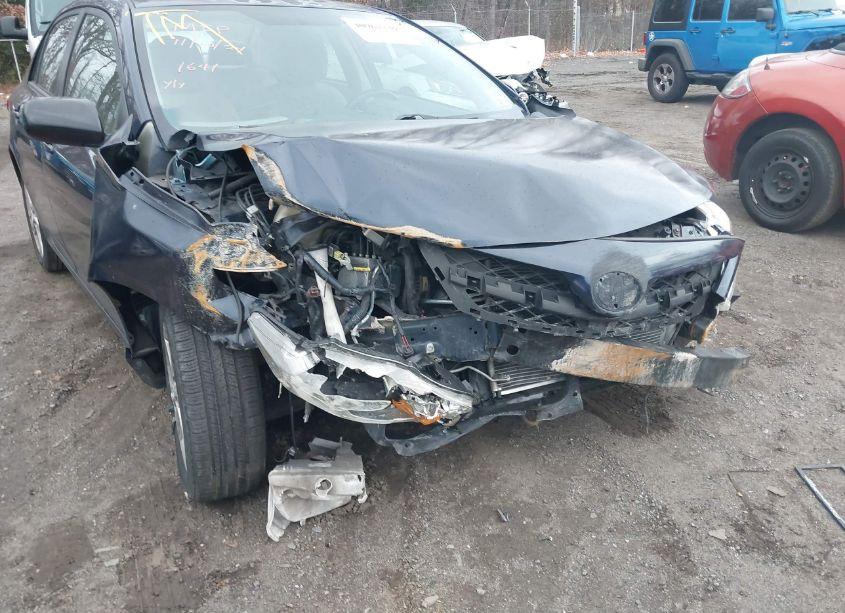 Photo 6 of 2012 Toyota Corolla LE (VIN 2T1BU4EE7CC911641)