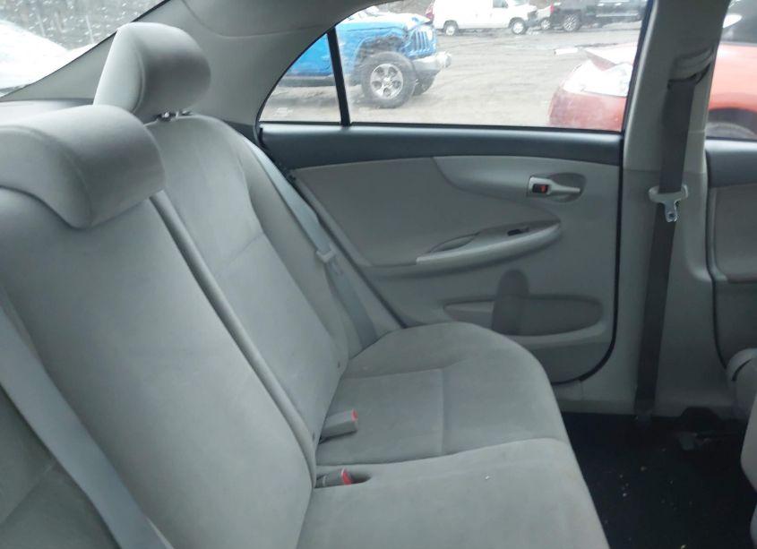 Photo 8 of 2012 Toyota Corolla LE (VIN 2T1BU4EE7CC911641)