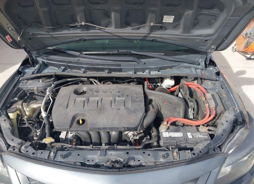 Photo 10 of 2012 Toyota Corolla LE (VIN 2T1BU4EE7CC918735)