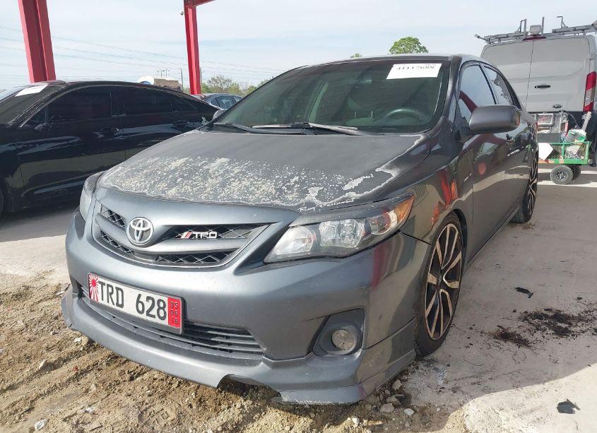 Photo 2 of 2012 Toyota Corolla LE (VIN 2T1BU4EE7CC918735)