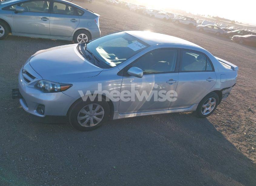 Photo 15 of 2013 Toyota Corolla S (VIN 2T1BU4EE7DC016359)