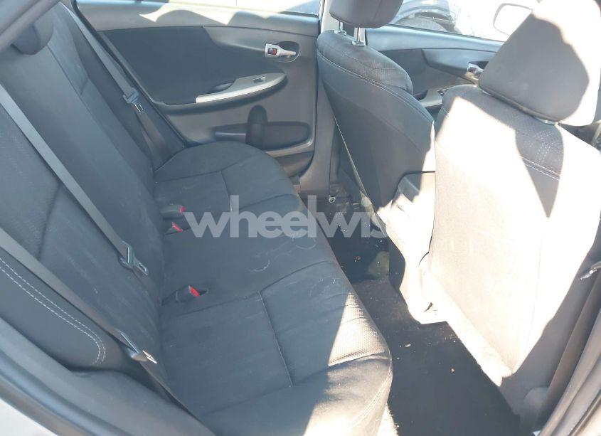 Photo 8 of 2013 Toyota Corolla S (VIN 2T1BU4EE7DC016359)