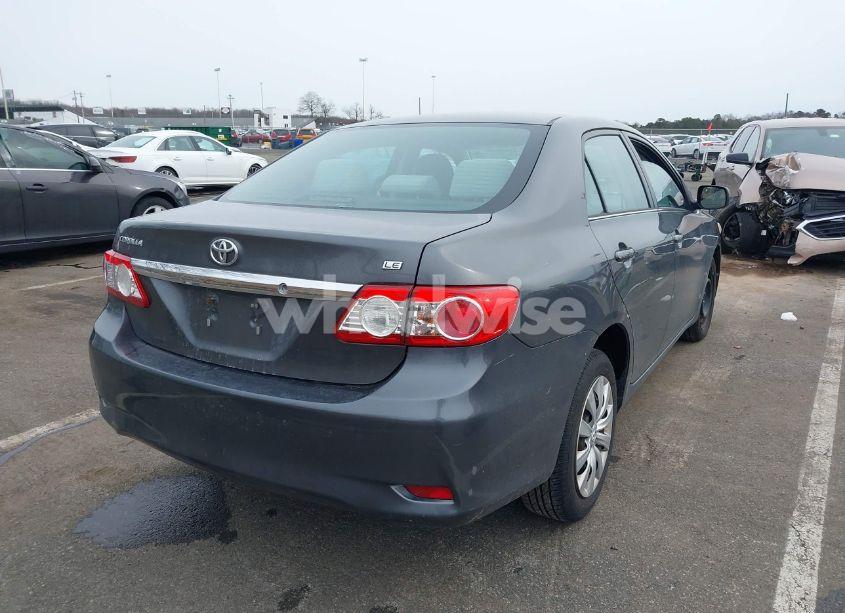 Photo 4 of 2013 Toyota Corolla LE (VIN 2T1BU4EE7DC026597)