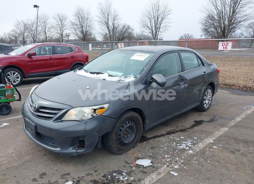Photo 6 of 2013 Toyota Corolla LE (VIN 2T1BU4EE7DC026597)
