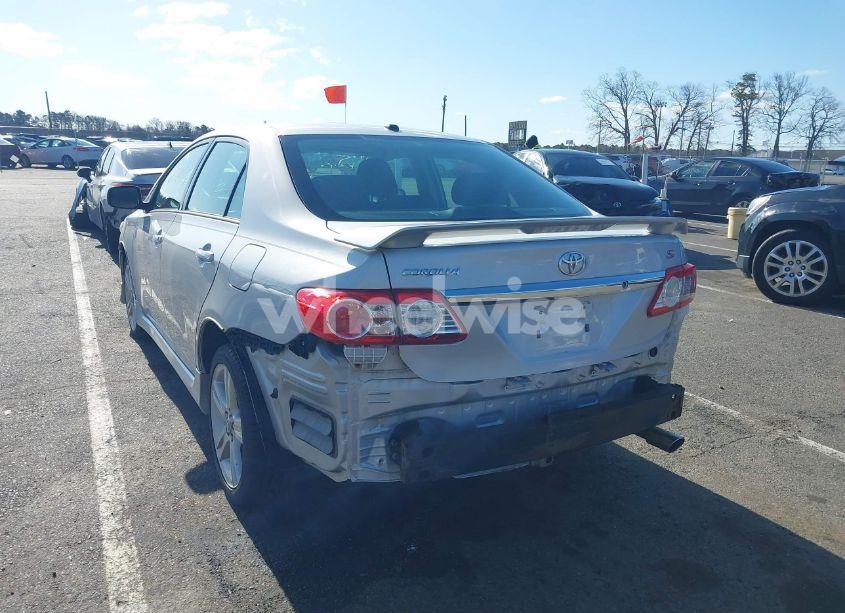 Photo 6 of 2013 Toyota Corolla S (VIN 2T1BU4EE7DC065836)