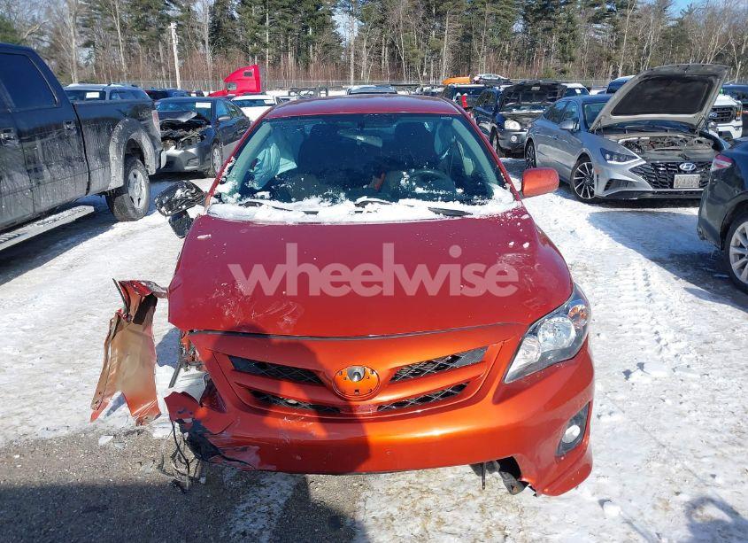 Photo 13 of 2013 Toyota Corolla S SPECIAL EDITION (VIN 2T1BU4EE7DC084273)