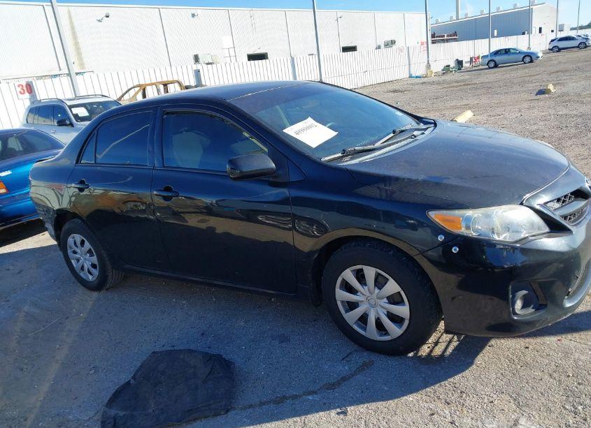 Photo 14 of 2013 Toyota Corolla L (VIN 2T1BU4EE7DC087044)