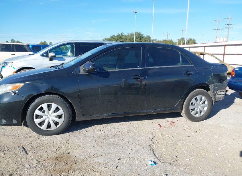 Photo 15 of 2013 Toyota Corolla L (VIN 2T1BU4EE7DC087044)