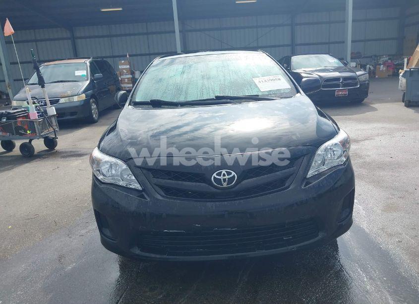 Photo 12 of 2013 Toyota Corolla L (VIN 2T1BU4EE7DC089439)