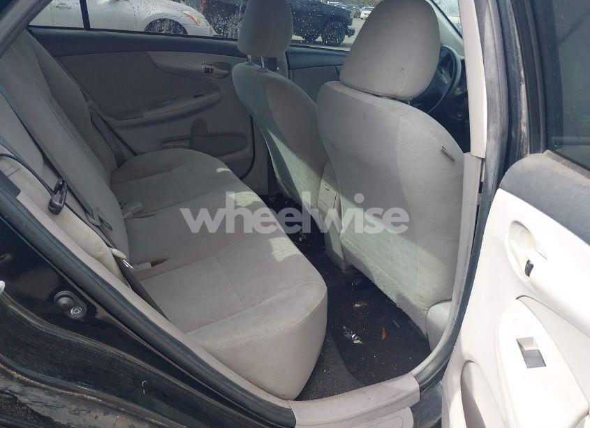 Photo 8 of 2013 Toyota Corolla L (VIN 2T1BU4EE7DC089439)