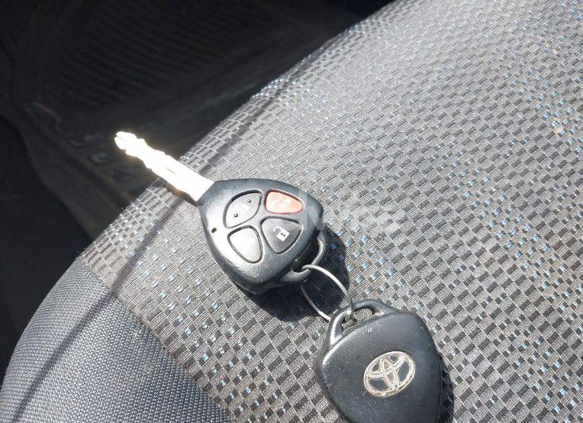 Photo 11 of 2013 Toyota Corolla S (VIN 2T1BU4EE7DC113139)