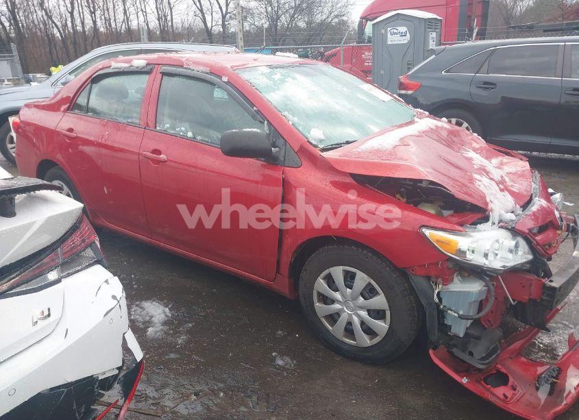 Photo 13 of 2013 Toyota Corolla L (VIN 2T1BU4EE7DC123590)